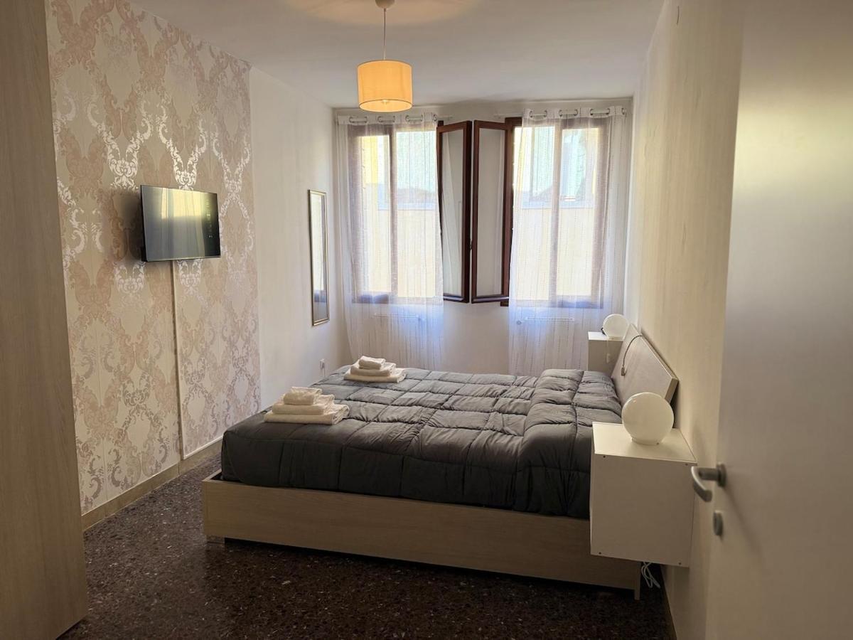 Accademia 10 Minutes From San Marco * Venecia