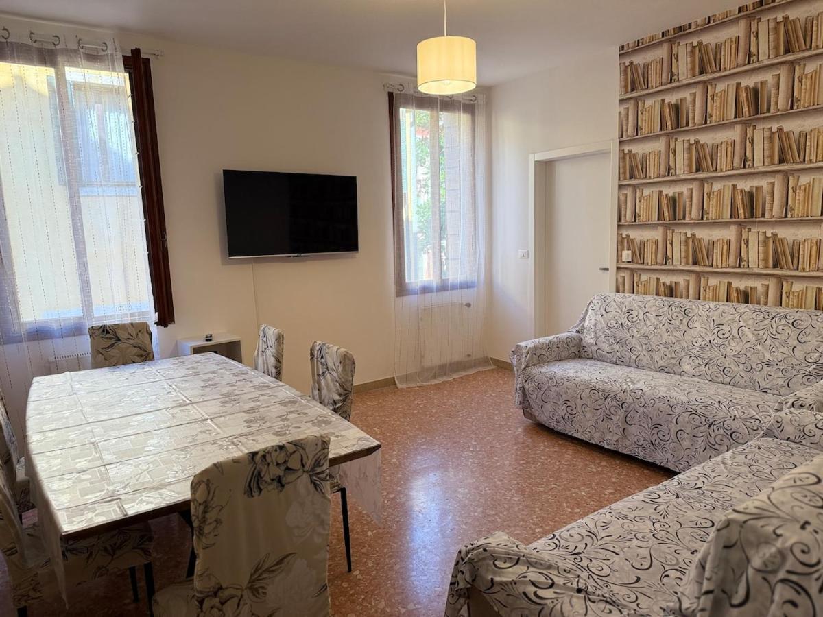Apartamento Accademia 10 Minutes From San Marco Venecia